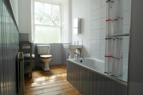 5232-20210429104441-4428-20200309131215-3068-20180515074453-BRbath1