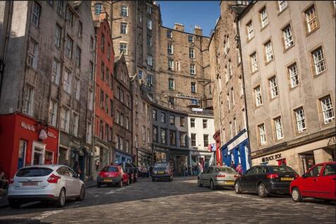 5704-20221115170345-4584-20200504113939-3406-20190129060606-West-Bow-Ext1