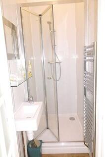4398-20200227093805-4179-20191004145517-homebath221