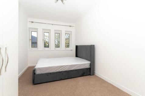 Waterfoot Bedroom