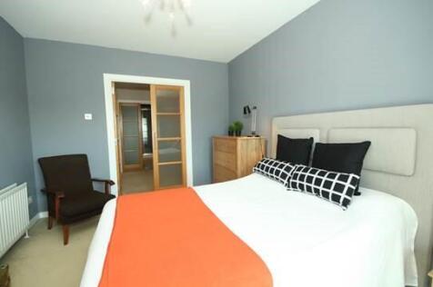 3090-20180529035917-bedroom4