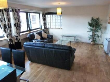 3167-20180706063951-3.-0.2-140-Clyde-Street