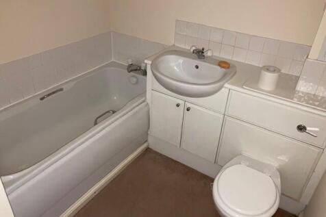 5040-20210125102953-bathroom