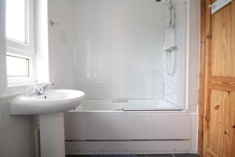 5178-20210404190033-18-Swinton-Drive-0015