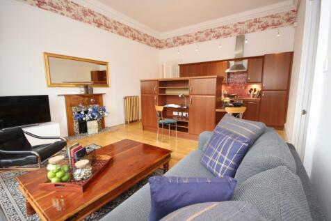 5260-20210519110236-lounge5