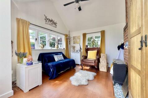 Garden Room.jpeg