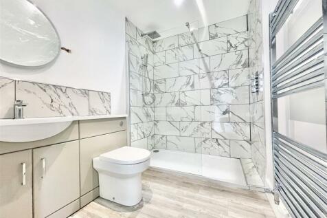 Annexe En-Suite.jpeg