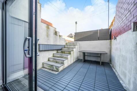 Property Image 11