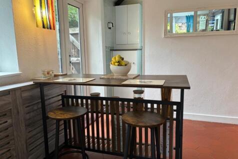 Kitchen cottage.jpg