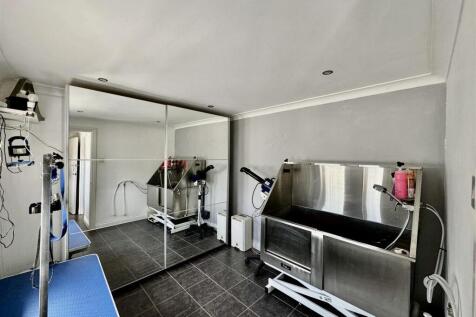 Bedroom 4/Office