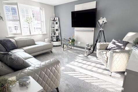 Livingroom.jpg