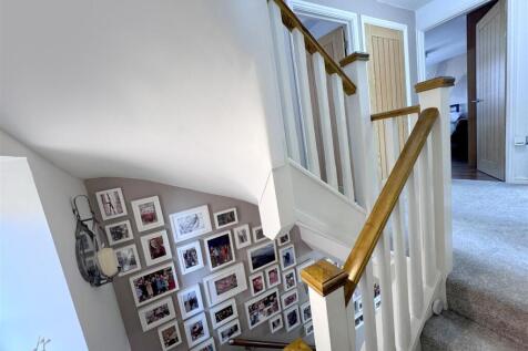 stairs_1.jpg