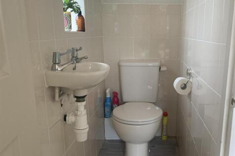 Grosvenor Road WC.jpeg