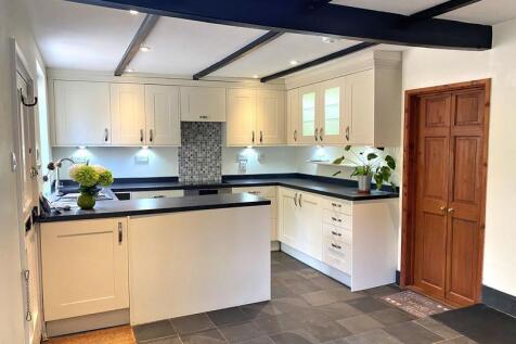 kitchen-5-10e5-46cf-_1167-3309-07e1-62b7-e51e-29be