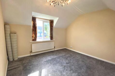 bedroom-3-cfb8-8178-_00d2-daad-4b0d-cb12-6d5f-af7c