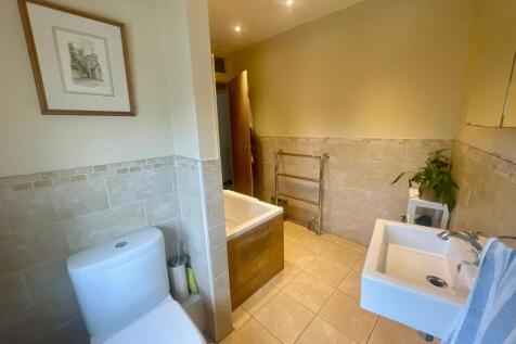 WhatsApp Image 2025-10-30 at 12.26.30 (1).jpeg