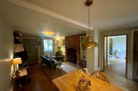 WhatsApp Image 2025-10-30 at 12.17.39.jpeg