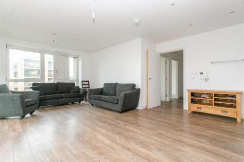 Reception/Kitchen