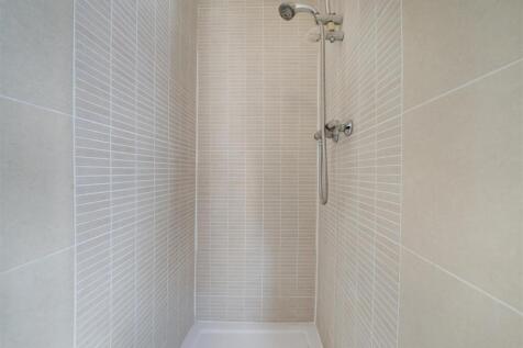 En-Suite Shower