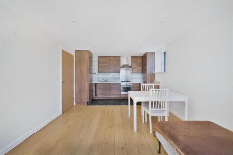 Reception/Kitchen