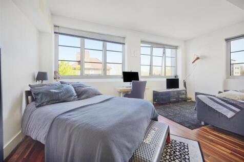 Reception/Dining/Bedroom