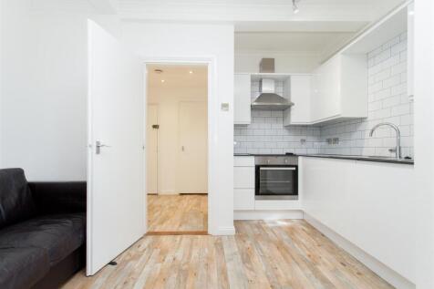 Reception/Kitchen