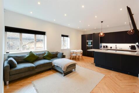 Living Space/Kitchen