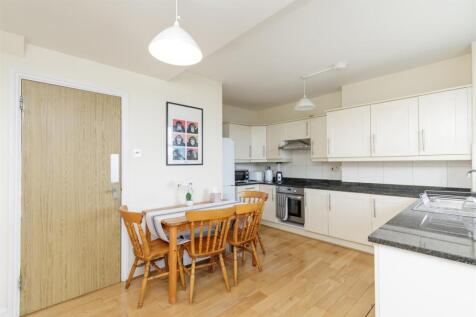 Reception/Kitchen