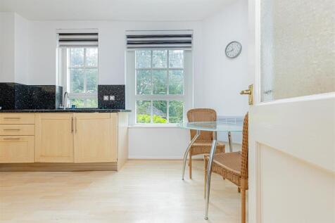 Reception/Kitchen