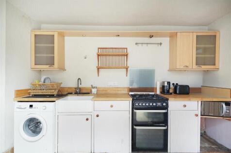 Reception/Kitchen