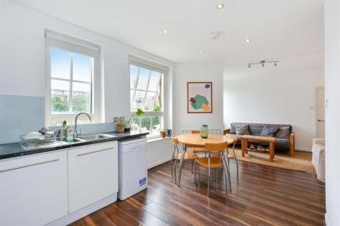 Reception/Kitchen