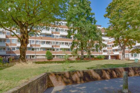 34 Orwell Court (15).JPG