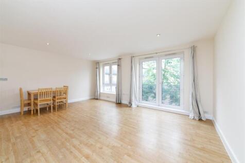 Lounge/Kitchen
