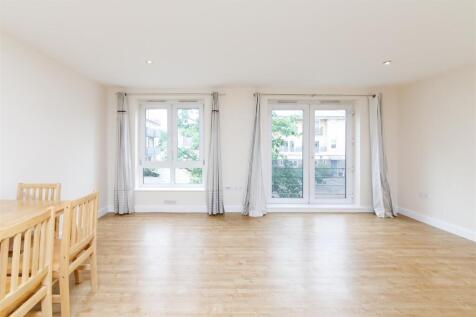 Lounge/Kitchen
