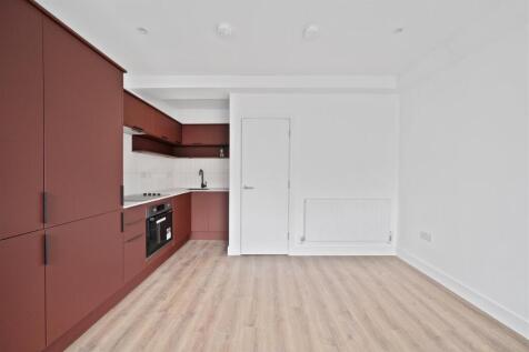 Reception/Kitchen