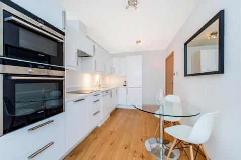 Reception/Kitchen