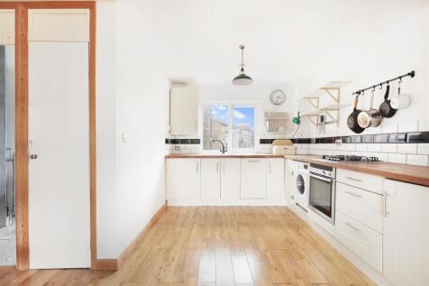 Reception/Kitchen