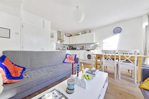 Kitchen/Lounge