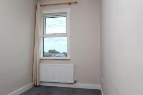 bedroom 3_med