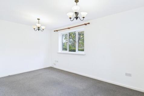 CAM01909G0-PR0418-STILL022