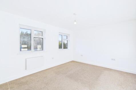 CAM01909G0-PR0435-STILL012