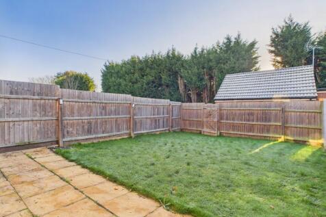 CAM01909G0-PR0435-STILL008