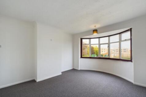 CAM01909G0-PR0071-STILL003