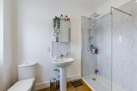 CAM00868P1-PR0027-STILL02