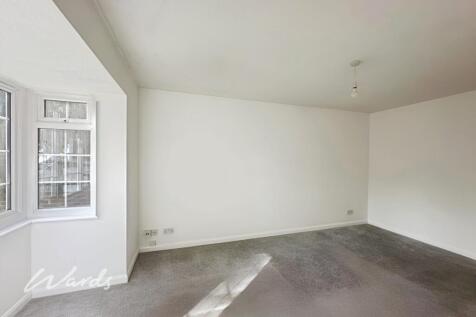 792612a7-living 2...
