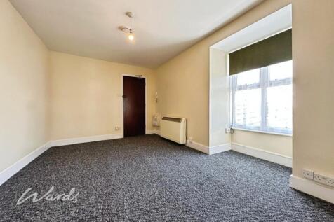 Living/Bedroom Area 