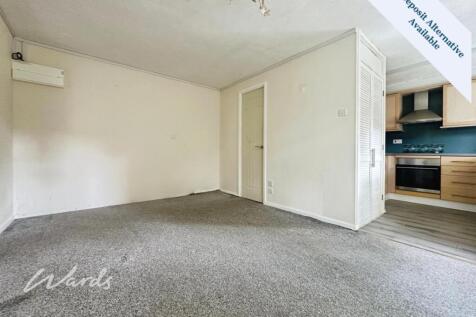 Living/Dining Area 