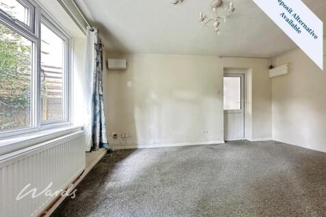 Living/Dining Area 