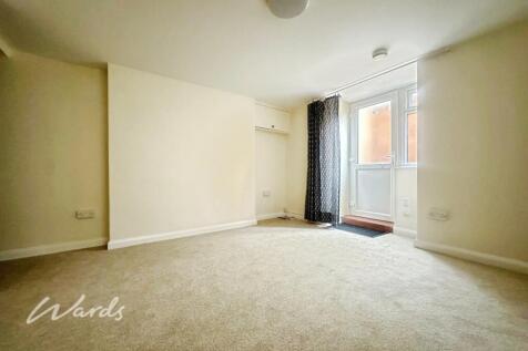 Bedroom/Living Area 