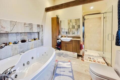 user_edited_photo...